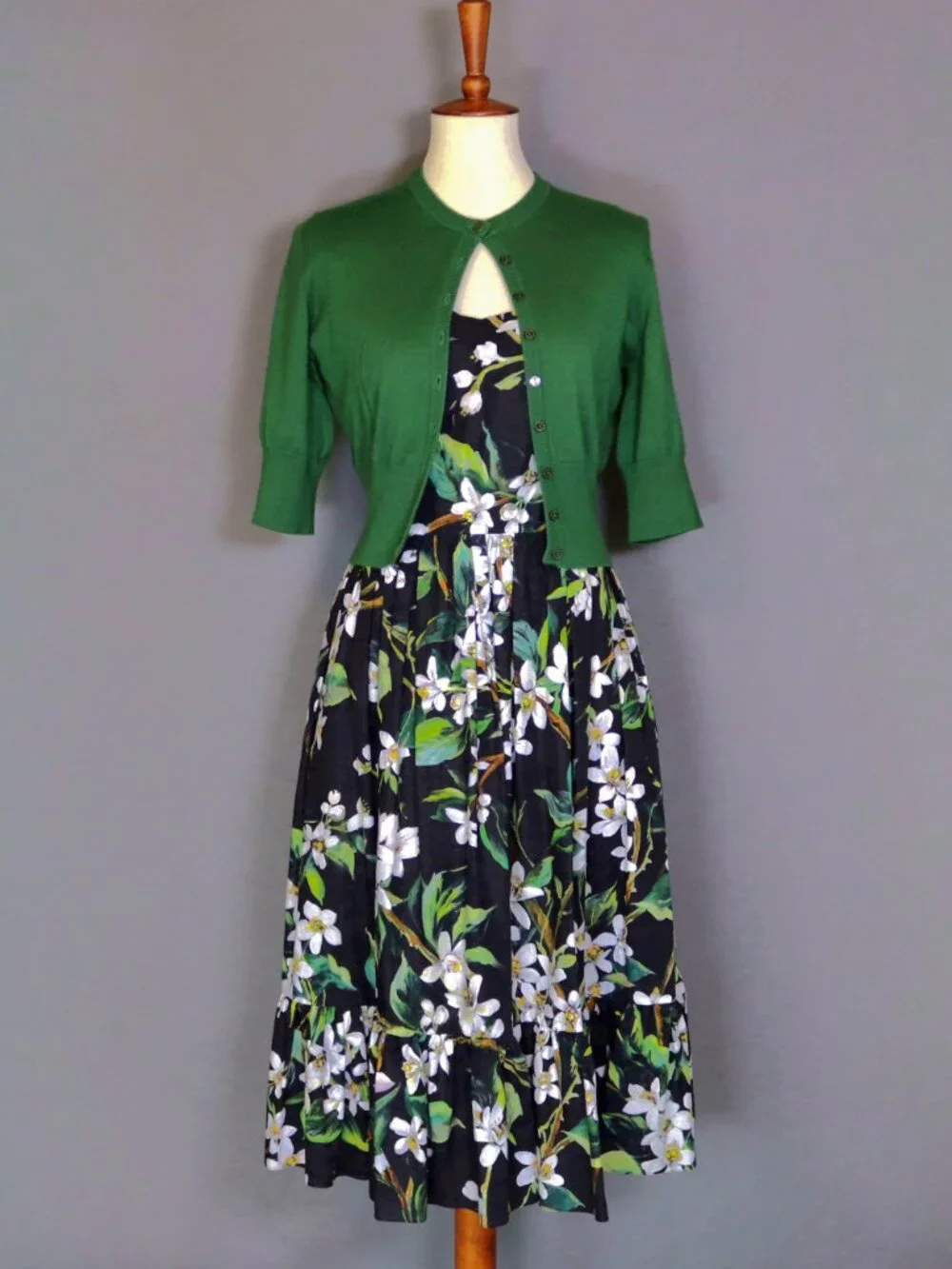 Dolce & Gabbana Size 44 Dress Black Green Floral Orange Blossom Midi Dress - Picture 15 of 16
